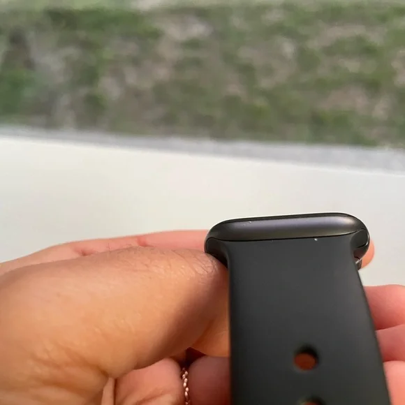 APPLE WATCH SERIES 4 GPS 40MM SPACE GRAY
